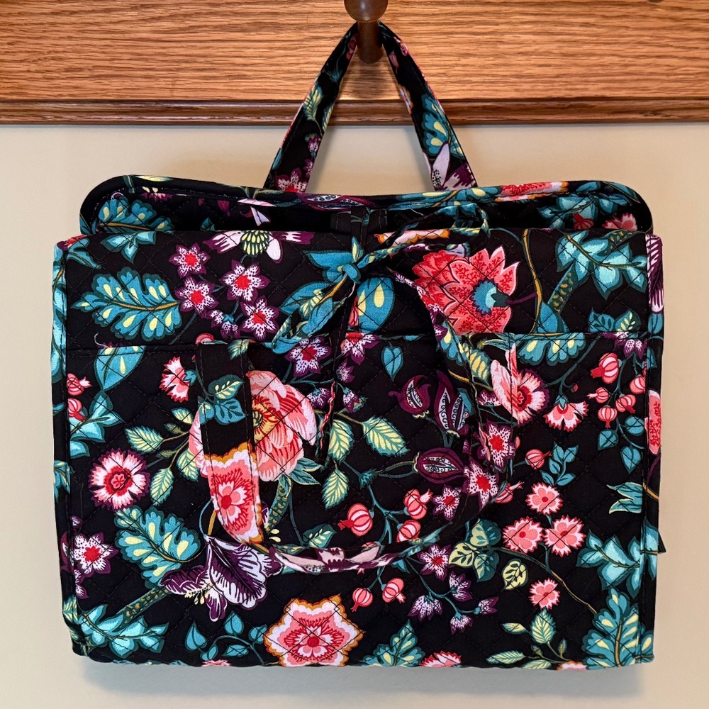 Vera Bradley Hanging Travel Organizer Bag